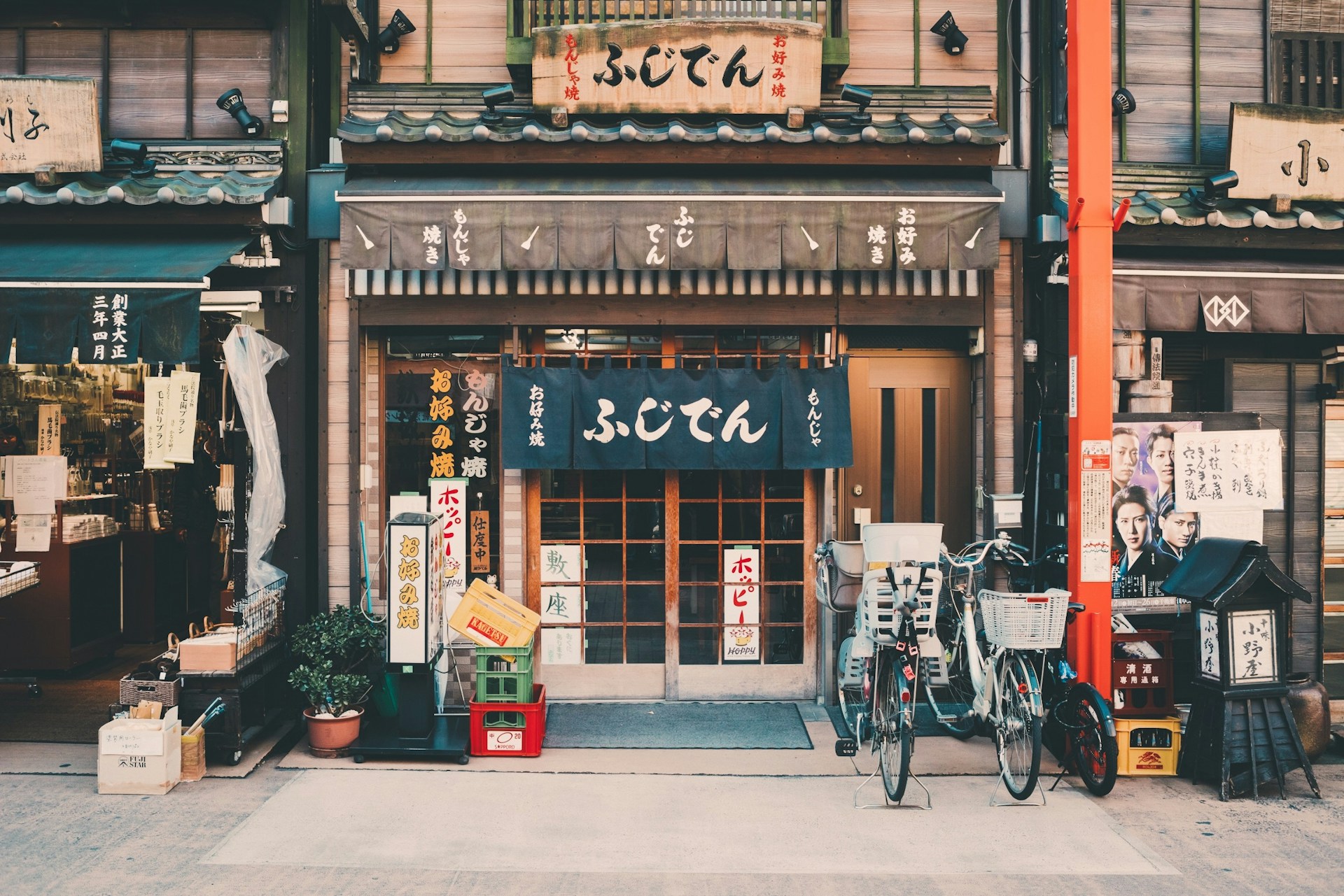 Luxury Oceania Tokyo to Hong Kong Riviera ~ October 31- November 18, 2027 (19 Days)